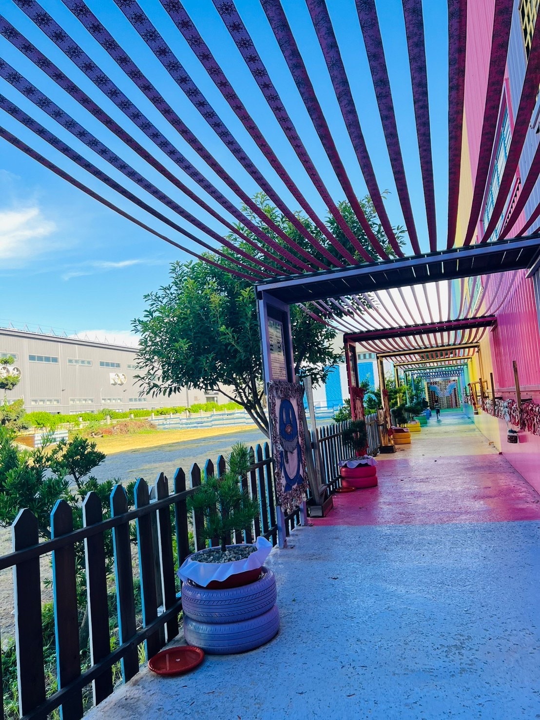 《彰化親子旅遊景點》免費參觀彰化緞帶王觀光工廠-入場就送緞帶免費茶飲/童玩步道暢玩 - 第14張圖
