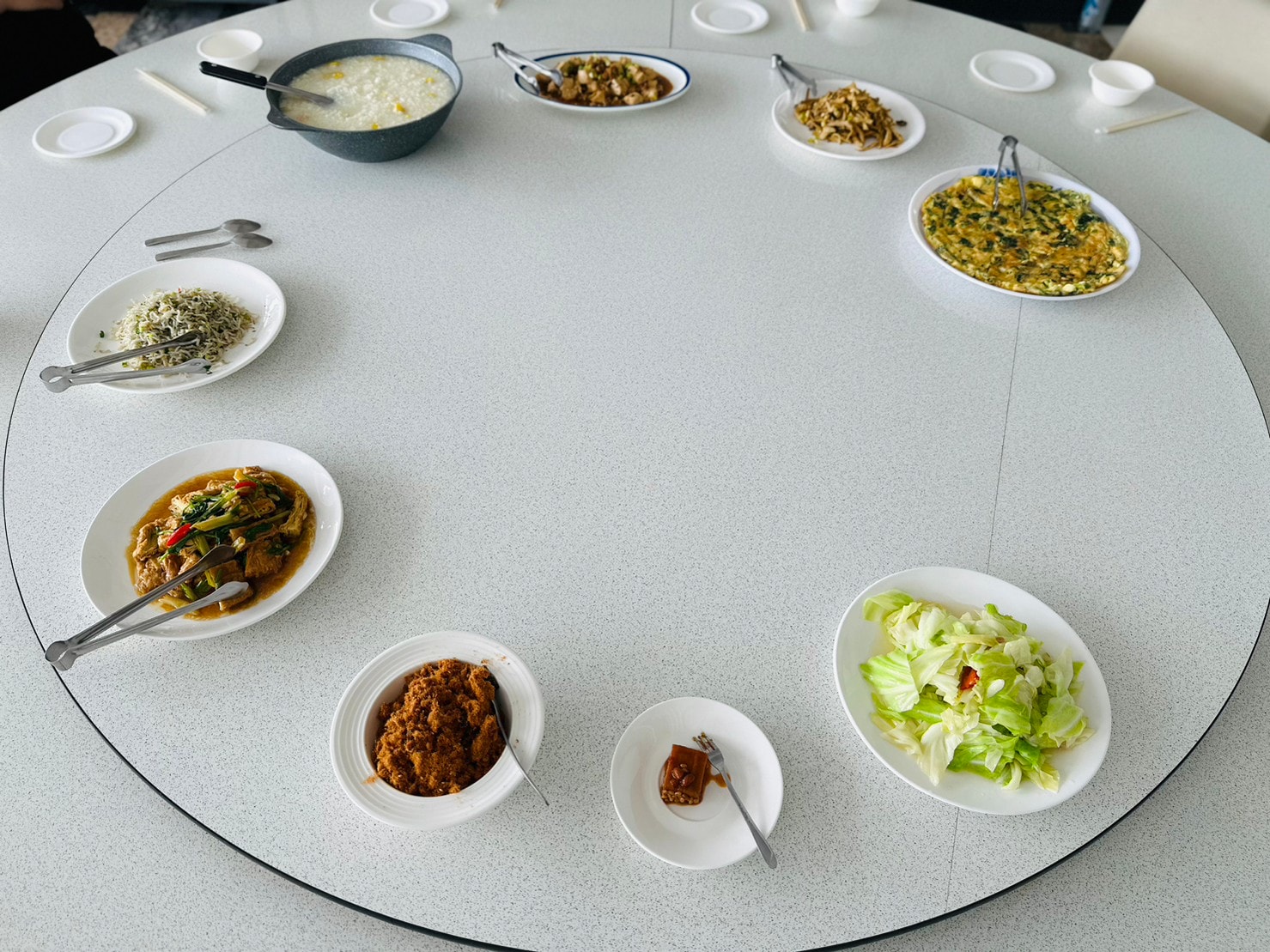 〔苗栗民宿推薦〕雲也山莊一泊二食苗栗玻璃屋民宿▏滿足日出夕陽雲海觀星▏隱藏版美食菜單▏坐擁鯉魚潭水庫好風景 - 第15張圖