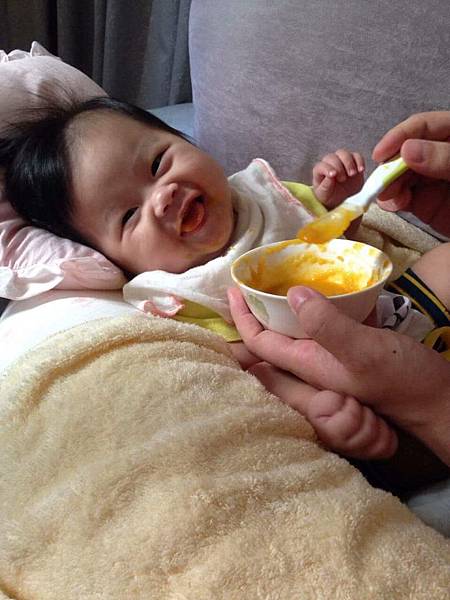 《副食品一》父母有過敏體質，寶寶副食品應何時開始？