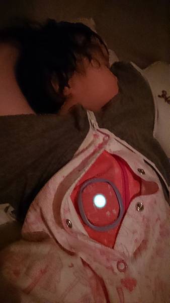 【育兒好物比較】寶寶監聽器、寶寶監視器和最新上市ASUS Vivobaby監測器使用介紹│心得│評價│