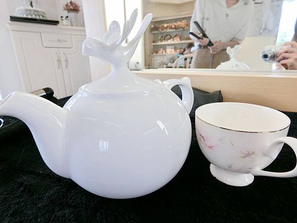 【時尚流行】台中新秘/美式婚紗造型師推薦☆Wei's Makeup煒煒整體造型團隊☆