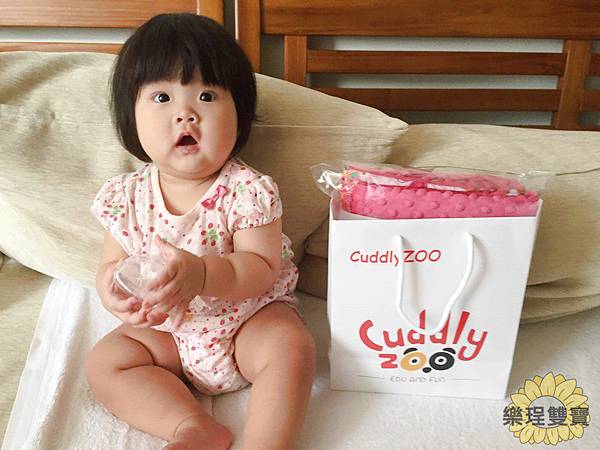 《育兒物開箱》歐洲頂級無毒嬰幼兒精品Cuddly ZOO卡莉露柔眠莉粒毯和波蘭兔安撫巾