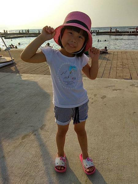 【北部親子旅遊】基隆2018-08新開幕的和平島公園