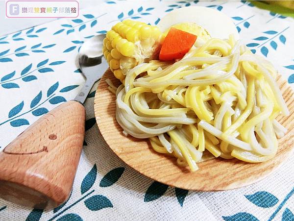 【副食品十二】無添加鹽‧無負擔彩色麵條『森林麵食─寶寶麵』(蕃薯，南瓜，菠菜，紫心蕃薯)
