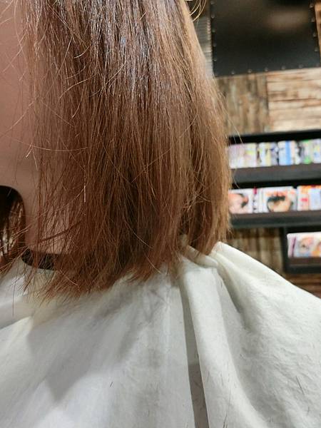 【台中美髮】台中北區Glitz Hair旗艦店賦活修護系列護髮+溫塑燙髮(推薦Glitz hair 凱羅老師)