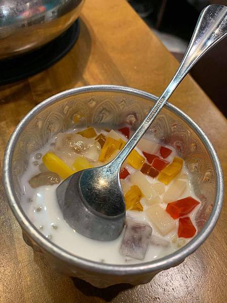 【台中美食-南屯區】CP值超高的泰式料理─『泰潮』大墩店/黎明店