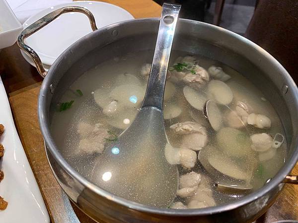 【台中美食-南屯區】CP值超高的泰式料理─『泰潮』大墩店/黎明店