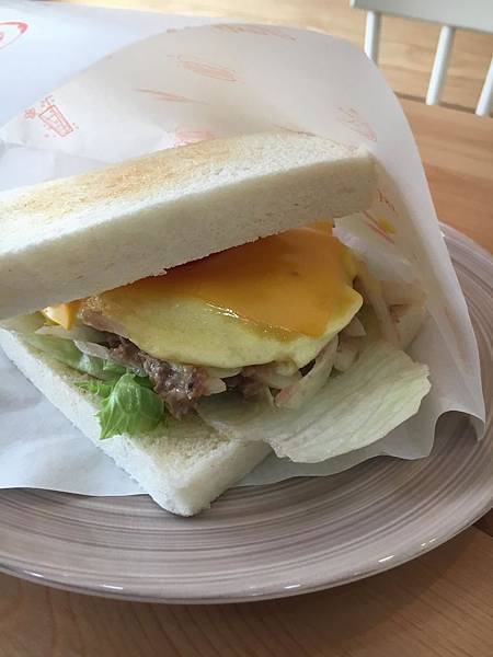 【台中南屯區餐廳】米克咖啡/早午餐40元起/簡餐