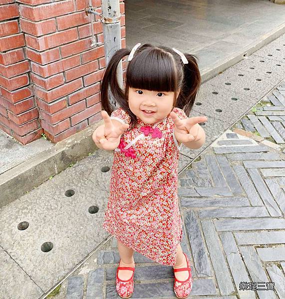 【樂珵雙寶出任務】宜蘭旅遊：穿著旗袍玩樂傳統藝術中心│小花園| 竹工藝