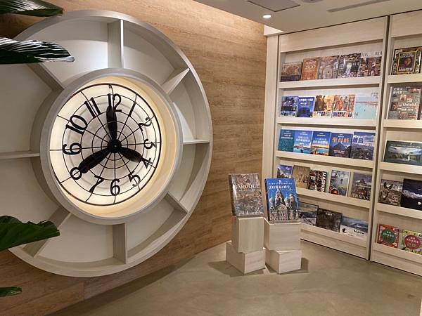 【親子共學場地】台中南屯區益品書屋EP-BOOK│100元入場費飲料喝到飽│親子閱讀