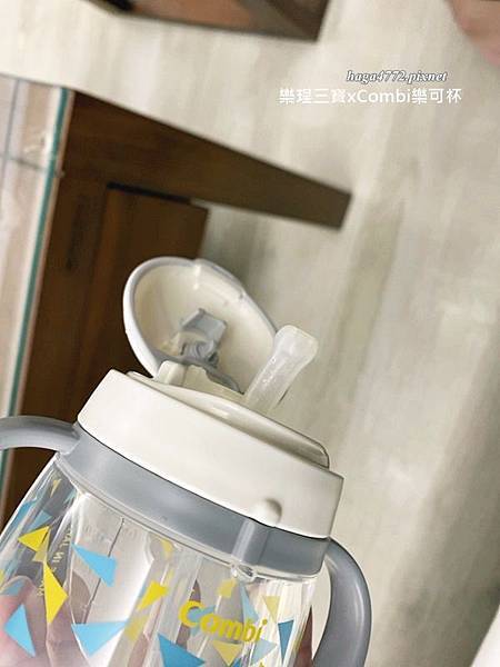 【育兒體驗】Combi樂可杯LakuMug防漏吸管杯系列│全日本製水杯Made in Japan│全配件可煮沸消毒