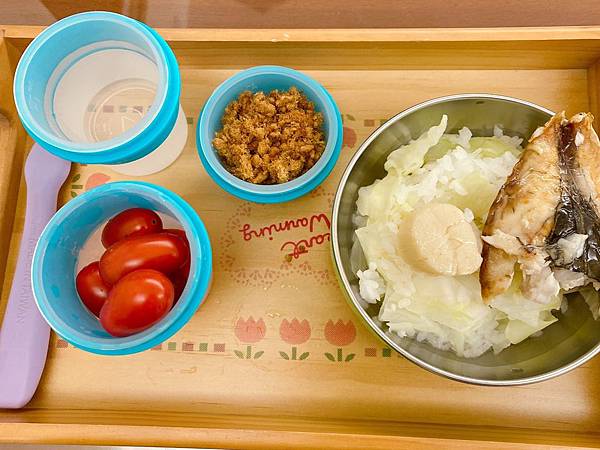 【副食品】外出副食品怎麼吃│2angels矽膠副食品零食儲存杯+矽膠餵食湯匙