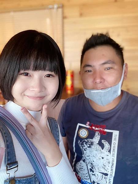 【苗栗大湖草莓園】CP值爆表親子友善「D哥草莓園」│好吃又大顆香水草莓││近大湖酒莊