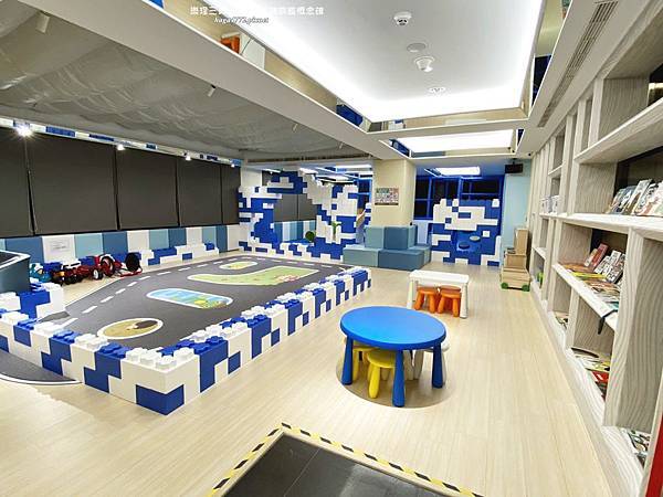 【台中西屯住宿旅館】水雲端旗艦概念旅館│親子遊戲室│遊戲機Swith 和XBOX│附消夜和早餐魚翅羹吃到飽