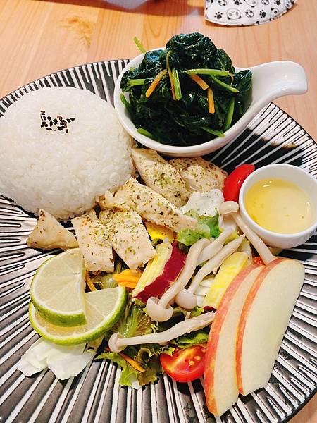 【台中南屯區餐廳】米克咖啡/早午餐40元起/簡餐