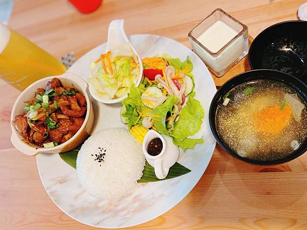 【台中南屯區餐廳】米克咖啡/早午餐40元起/簡餐