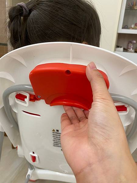 【寶寶副食品十四】myheart五段多功能兒童餐椅｜兩用式大餐盤可當畫畫桌