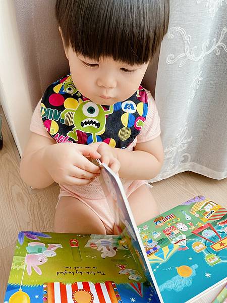 【樂讀心得】0~6歲英文童書推薦/磁鐵書/翻翻書/遊戲書，讓孩子從小愛上英文書
